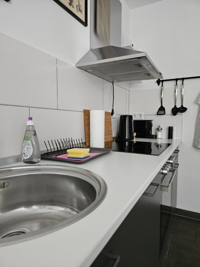 Gemuetliche Wohnung In Ruhigem Wohngebiet Aschaffenburg Exterior photo